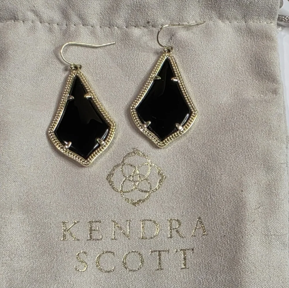 Kendra Scott Black Glass? and Gold‎ Drop ALEX Earrings
